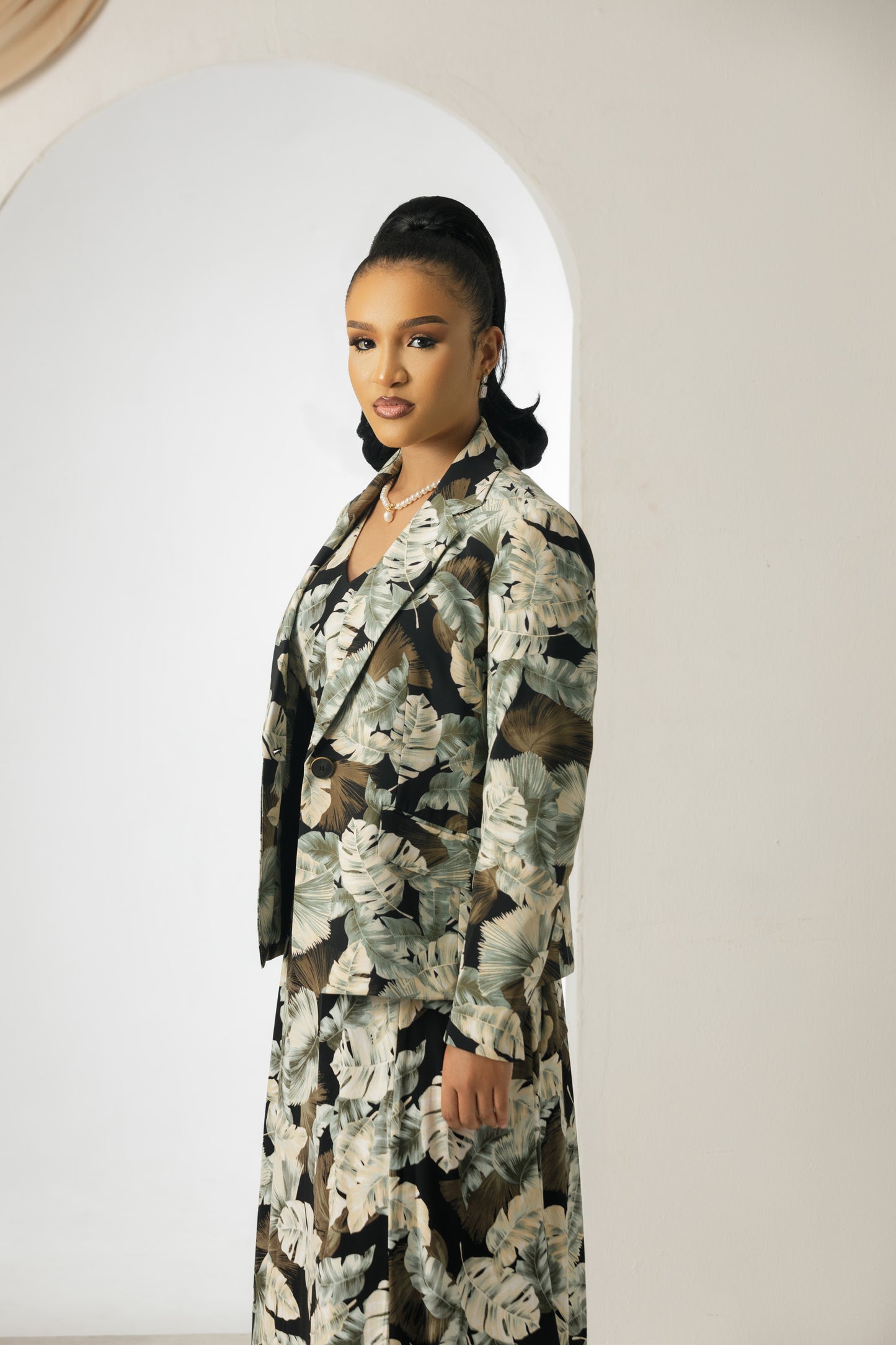 Holly Jacket, Botanical Print